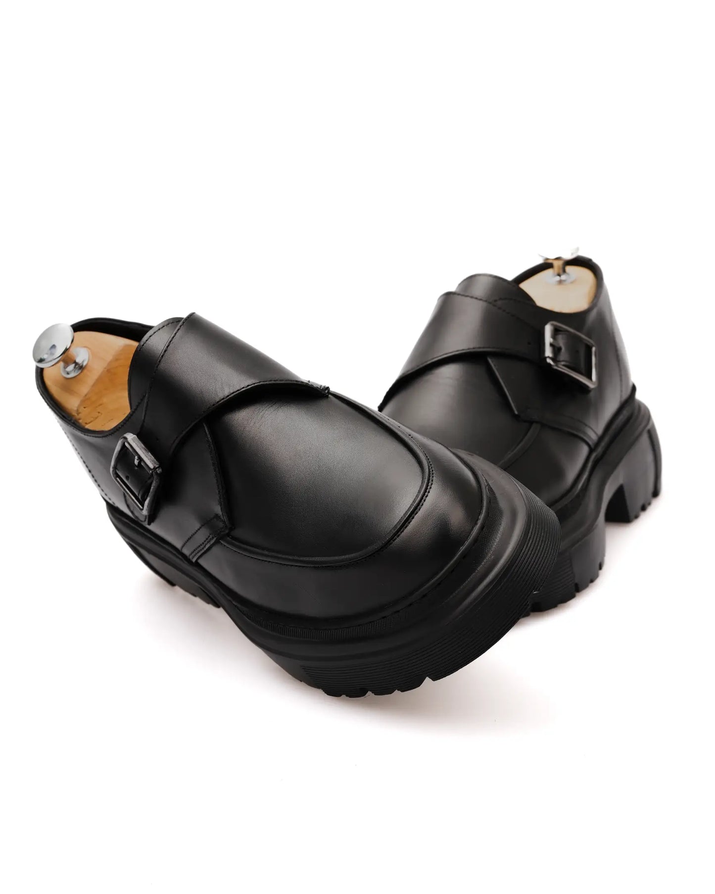 Moyal – Élégance Classique en Cuir Véritable