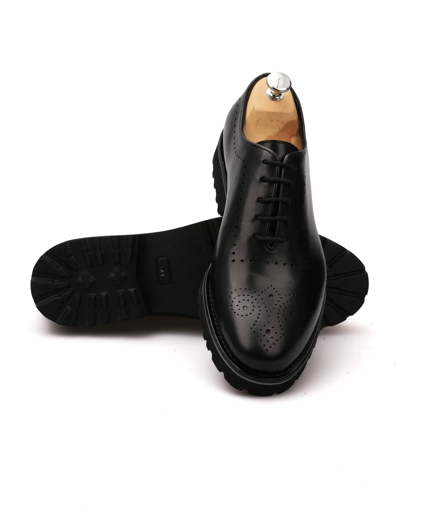 MEZRONE– Élégance Classique en Cuir