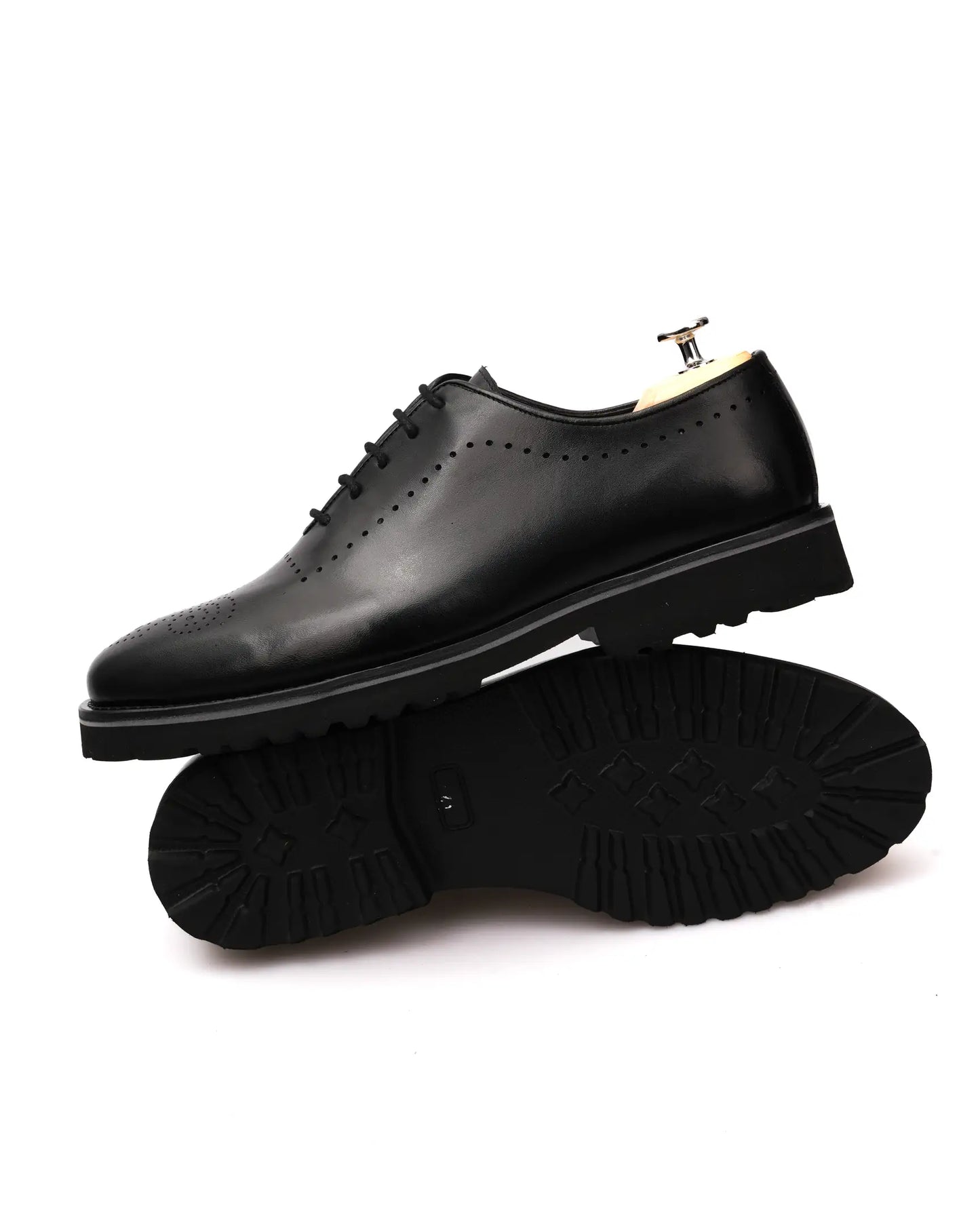 MEZRONE– Élégance Classique en Cuir