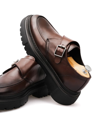 Moyal – Élégance Classique en Cuir Véritable